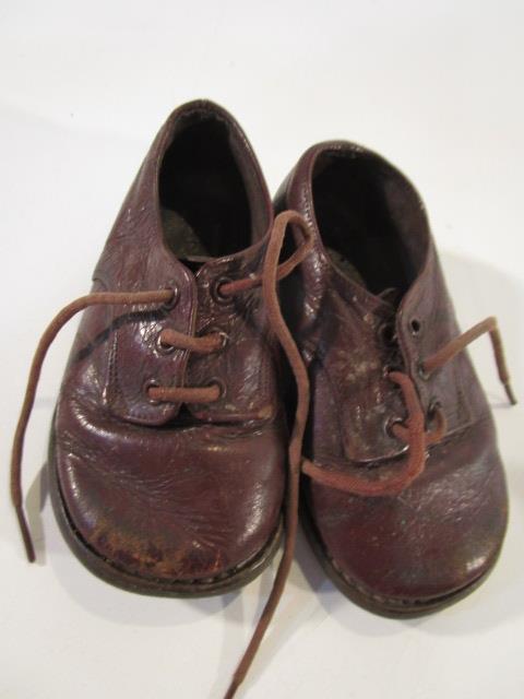 Lot of 2 Pairs of Vintage Children's Shoes