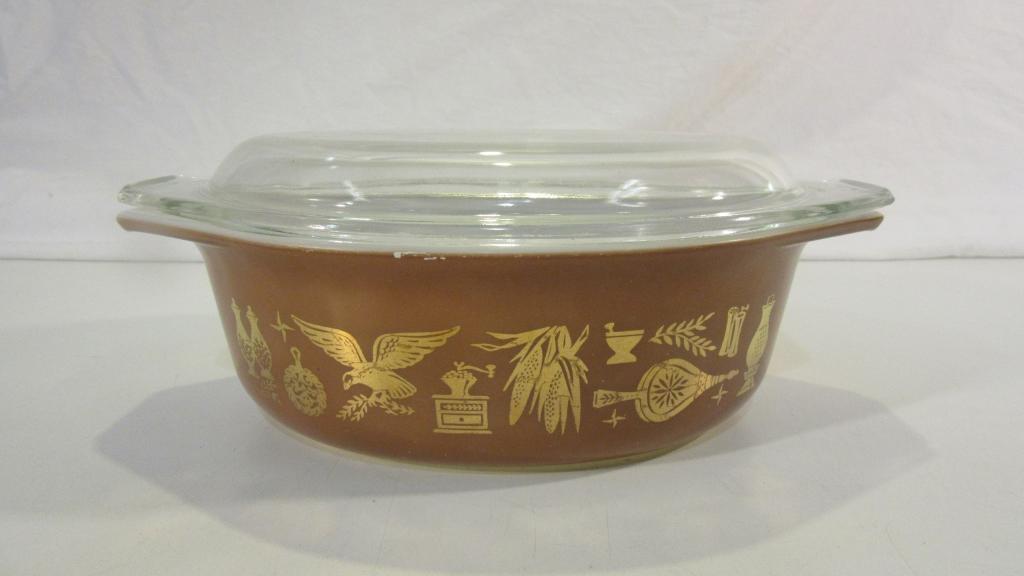 Vintage Pyrex American Heritage #043