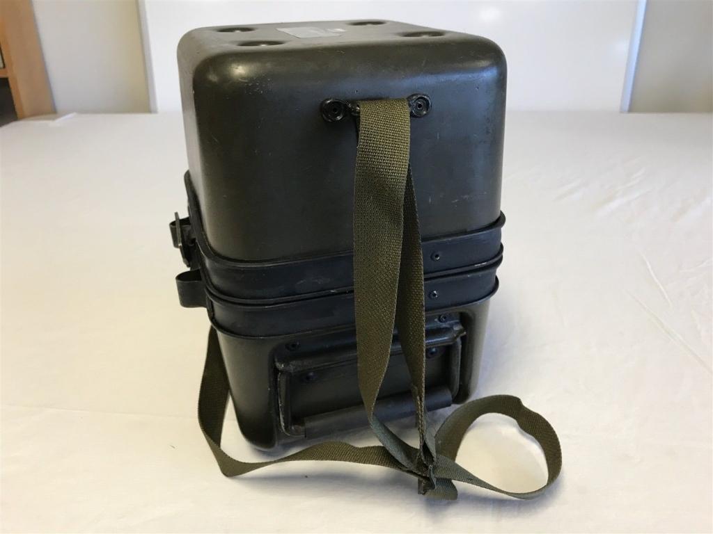 ARMY MILATARY COOLANT CARTRIDGE CASE