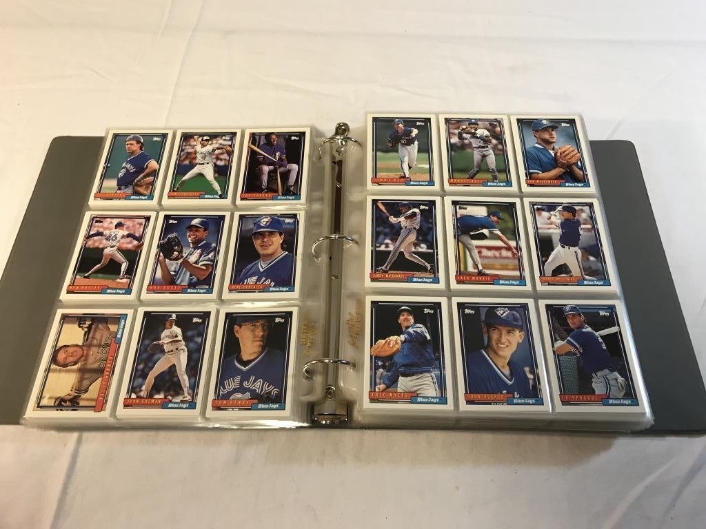 1992 Topps Baseball Complete Set in binder 1-792