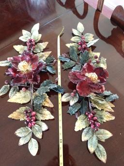 Set of two decorative floral wall hangings