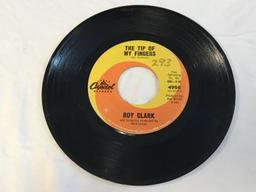 ROY CLARK Tips Of My Fingers 45 RPM 1963