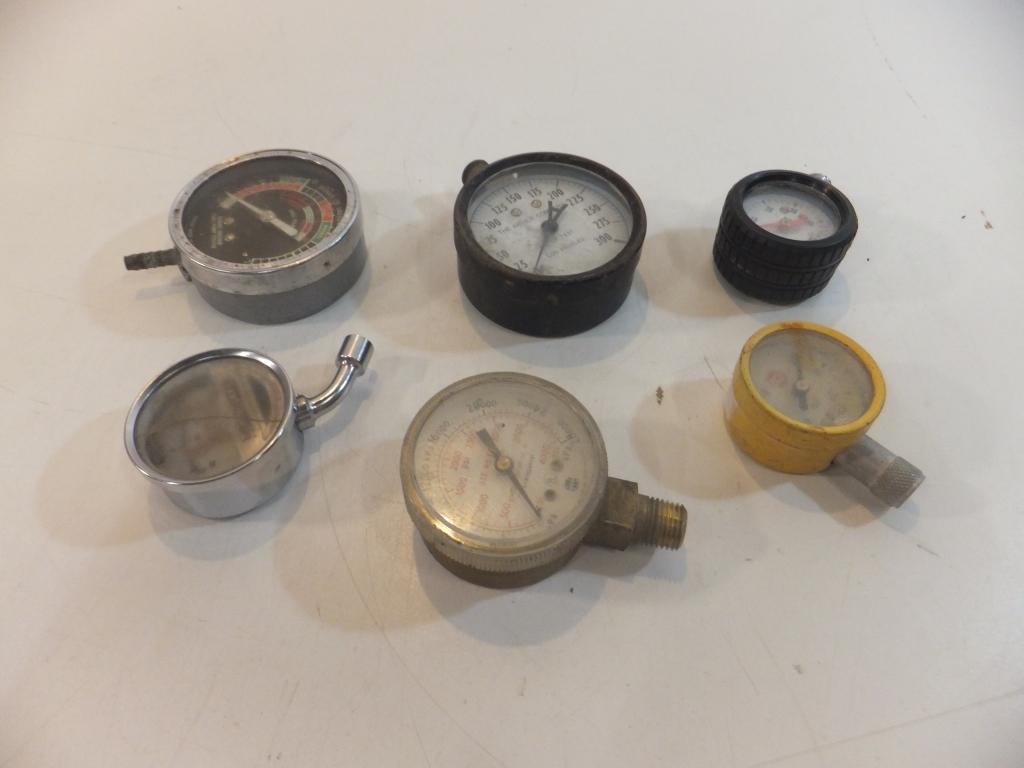 Lot of 6 Vintage Pressure Gauges