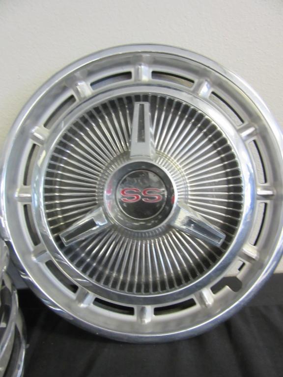 4 - 14" Chevy SS Hubcaps