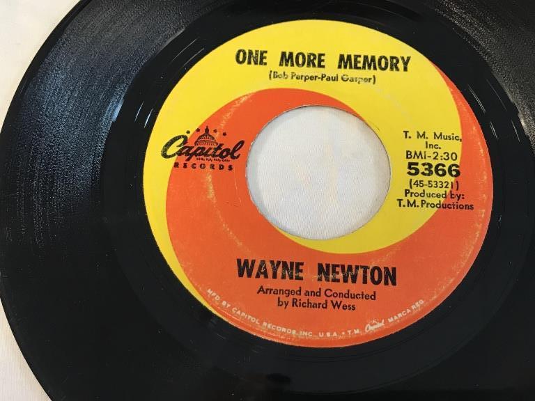 WAYNE NEWTON Red Roses For A Blue Lady 45 RPM