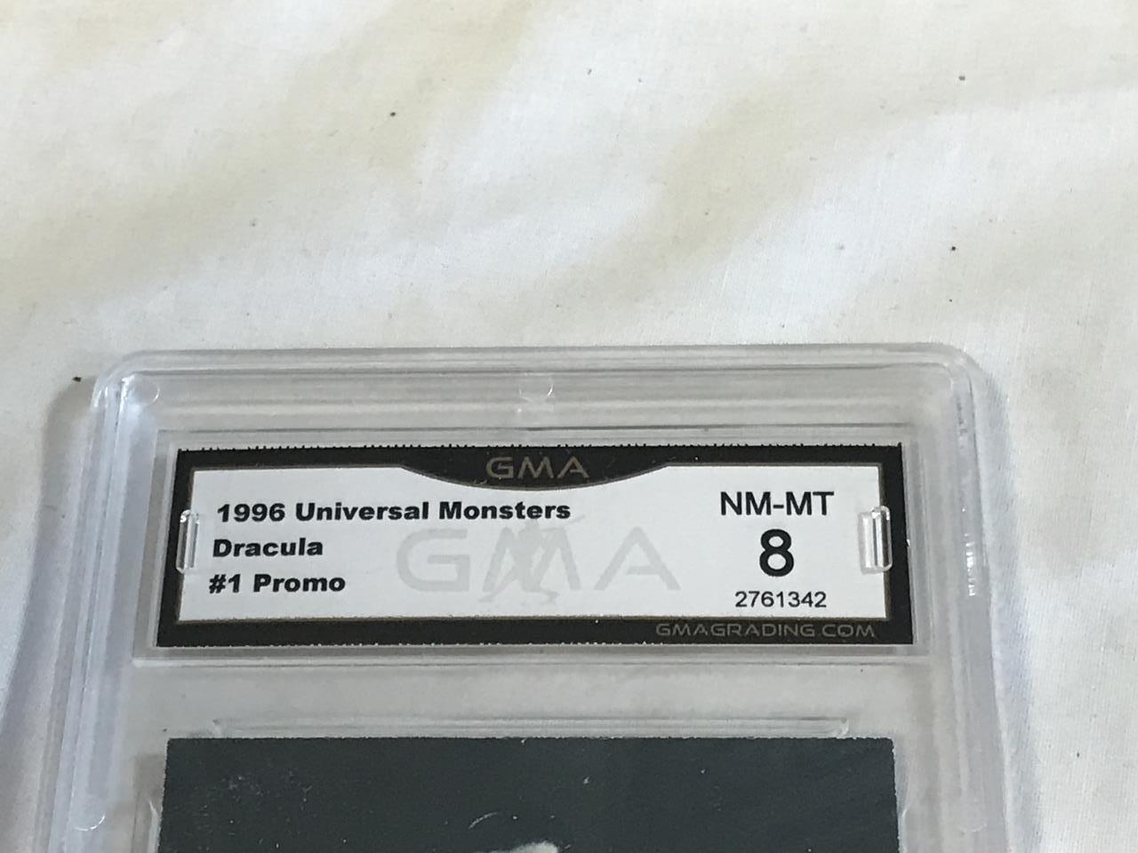 DRACULA 1996 Universal Monsters Card Graded 8