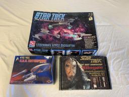 STAR TREK Lot of 2 Model Kits & Klingon Mask