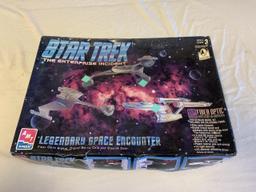 STAR TREK Lot of 2 Model Kits & Klingon Mask