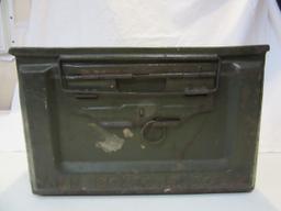 Vintage US Army 105 Cal. .50 Linked M2A1 Ammo Can