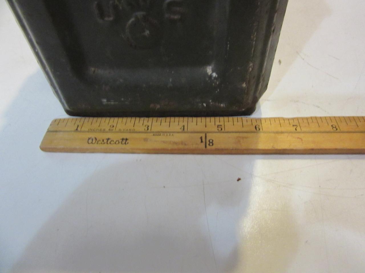 Vintage US Army 105 Cal. .50 Linked M2A1 Ammo Can