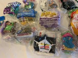 Lot of retired Fast Food Kids Meal Toys NEW