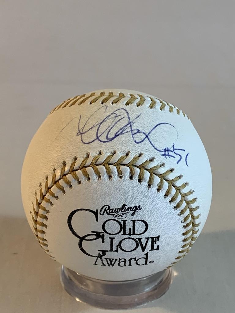 ICHIRO SUZUKI AUTOGRAPH Gold Glove Baseball COA