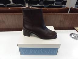 St. John's Bay 7.5 Women's Brown Leather Boots