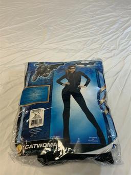 CATWOMAN Adult Costume Size Small NEW by Rubies