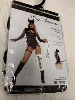 VILLAINESS VIXEN Women's Costume Size Medium NEW