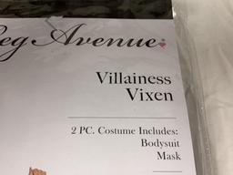 VILLAINESS VIXEN Women's Costume Size Medium NEW