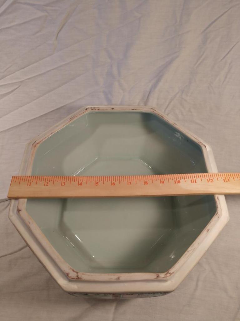 Large Decorative Oriental Bowl with Lid