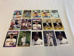 Lot of 100 Baseball Cards STARS