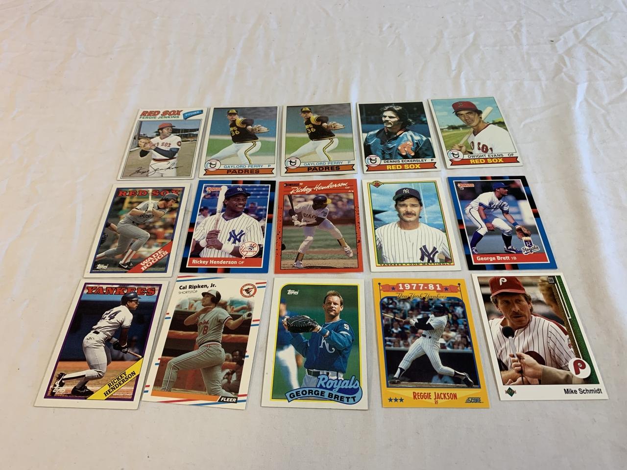 Lot of 100 Baseball Cards STARS