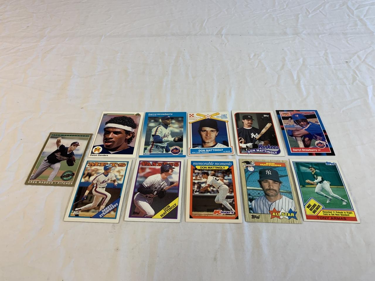 Lot of 100 Baseball Cards STARS