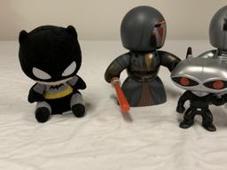Mighty Muggs Figures + Batman & Harley Quinn Plush