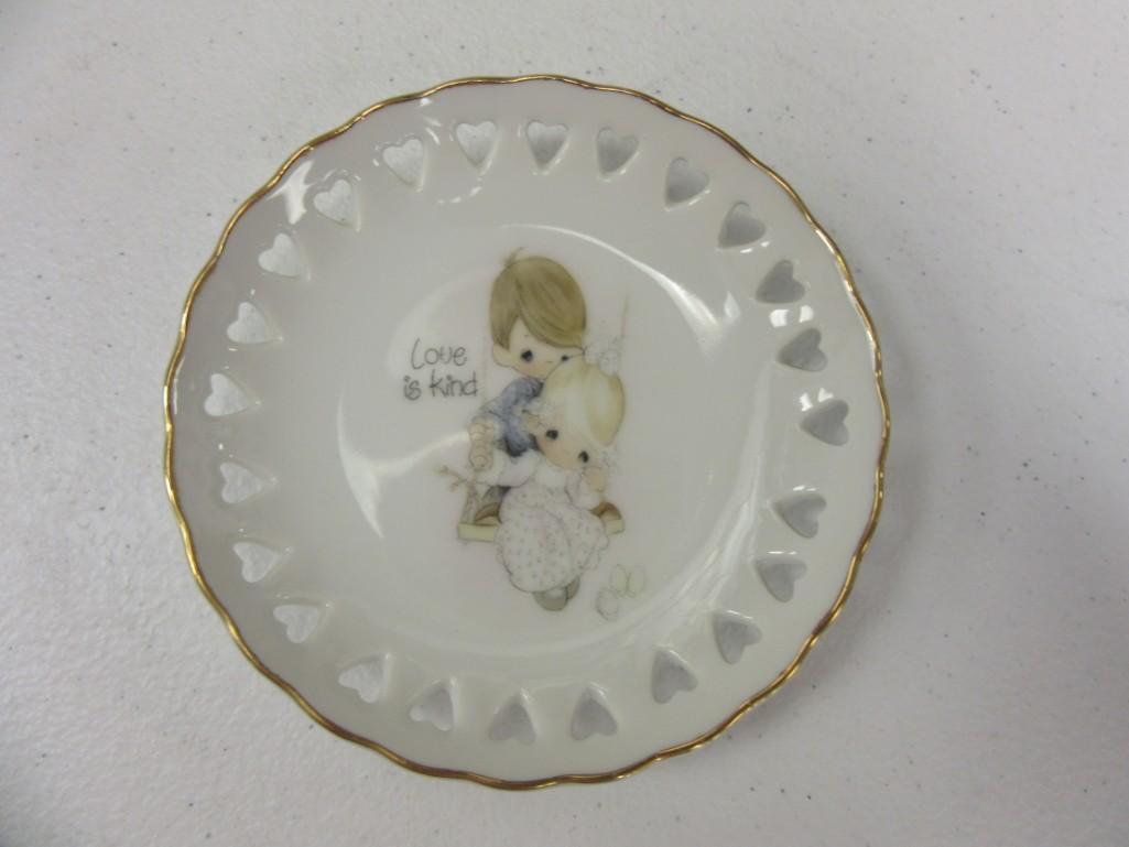 1978 Precious Moments "Love is Kind" Decorative 4" Plate