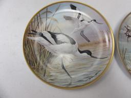 Pair of Franklin Porcelain Water Birds of the World Decorative 9" Plates