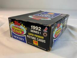 1992-93 Stadium Hockey Series 1 Box (36 Packs)
