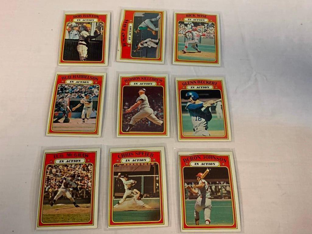 1972 Topps Baseball Lot of 32 IN ACTION Cards