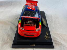 1999 Jeff Gordon #24 Dupont NASCAR Diecast 1:24