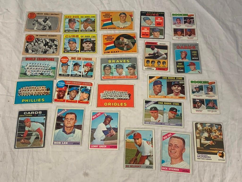 Lot of 25 Vintage Baseball Cards w/ STARS ROOKIES