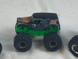 Lot of 3 Monster Jam Trucks Diecast 1:64