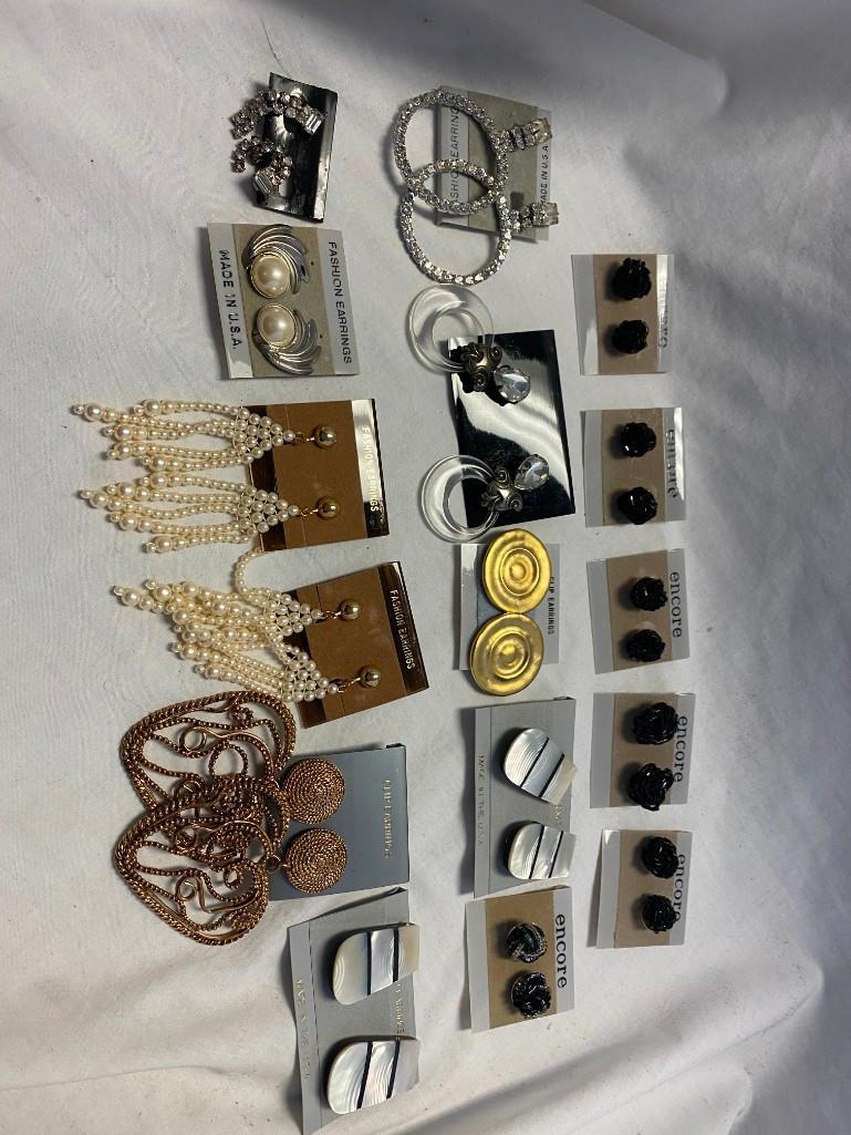 Lot of 16 Misc. Earrings