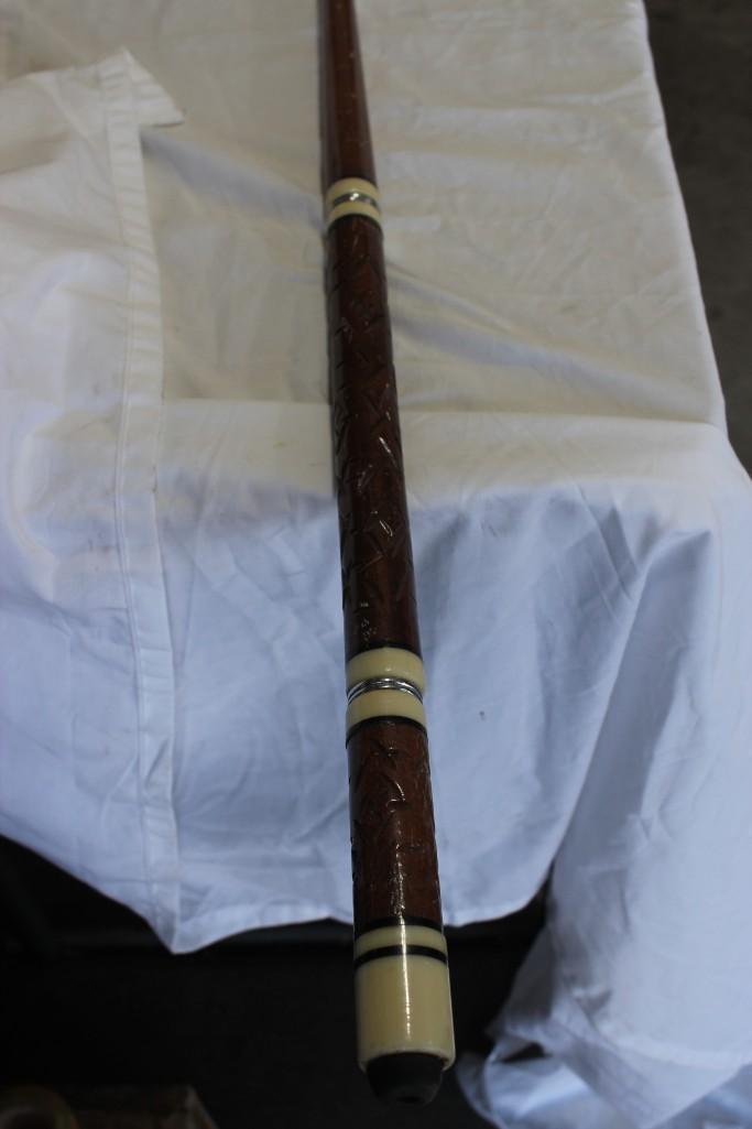 Rare 4 Piece Pool Cue. Carved Handle