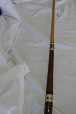 Rare 4 Piece Pool Cue. Carved Handle