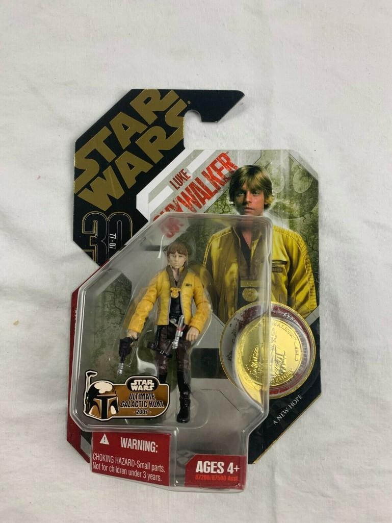 STAR WARS 30th anniversary Collection Saga Legends LUKE SKYWALKER Action Figure with Gold Coin NEW