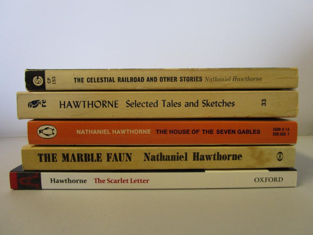 Lot of 5 paperback Nathaniel Hawthorne novels