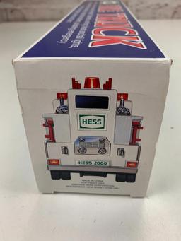 2000 Hess Truck Fire Truck with Ladder with box