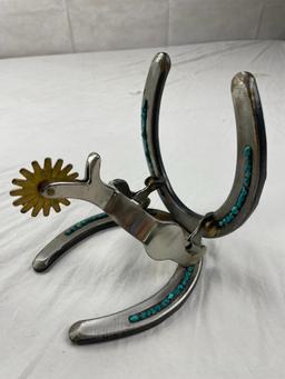 Set of Colorado Saddlery Denver horse shoe with spurs and turquoise stone bookends