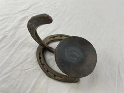 St. Croix forge horse shoe candle holder 5.5" x 5.5"