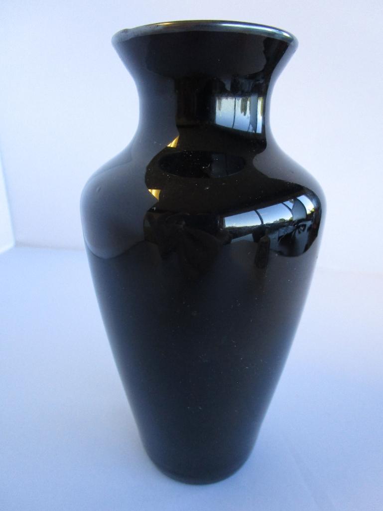 Lot of 2 black porcelain Asian-style vases and a miniature bell