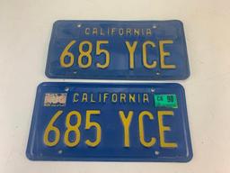 Lot of 17 license plates some vintage- Nevada, Utah, Arizona, California, Washington