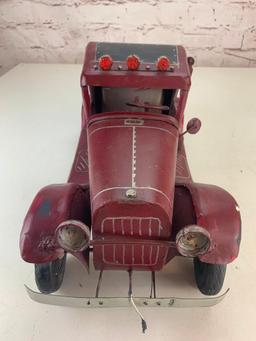 Metal Ford Truck Home decor Man Cave