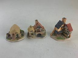 Lot of 3 David Winter cottages