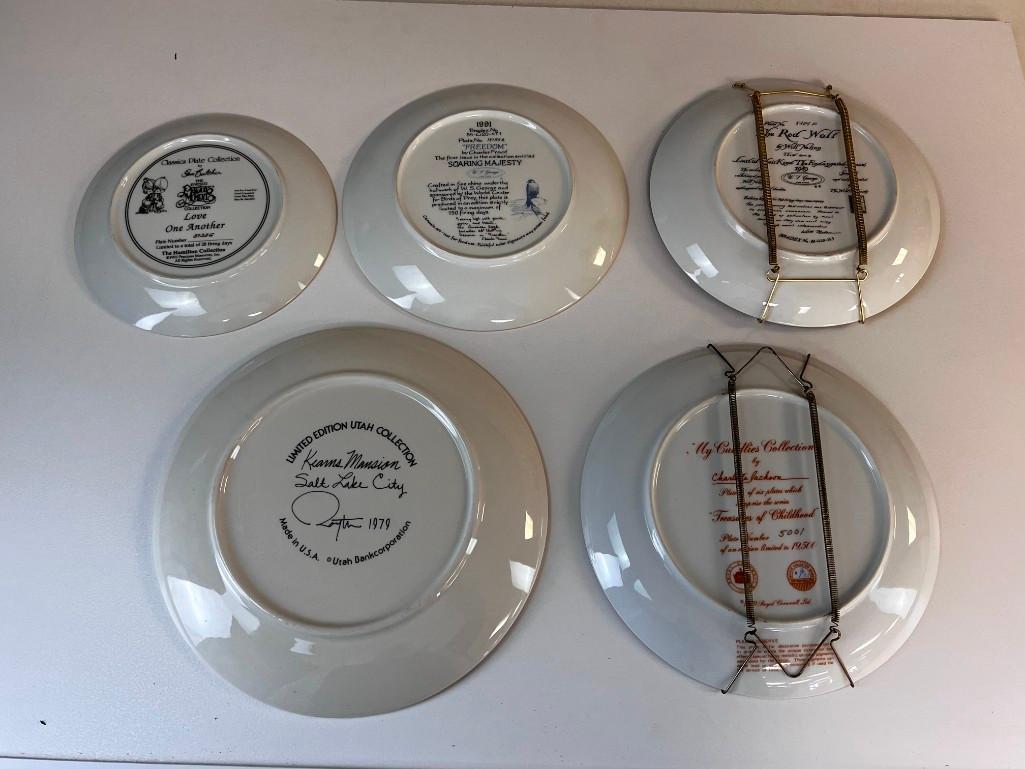 Lot of 5 Collector Plates- Eagle, Precious Moments, Wolfs and others