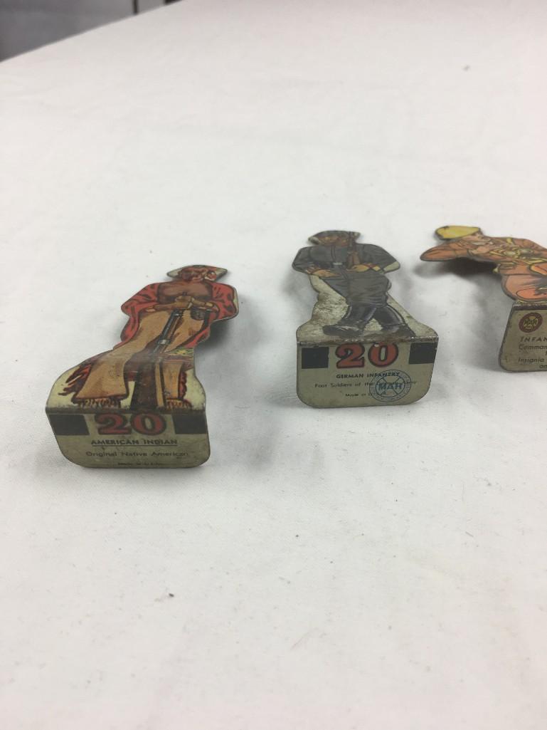 Lot of Soldiers made out of Metal Plates