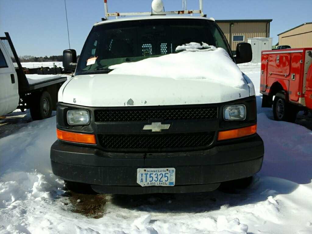 '05 Chevrolet 3500 Express Van