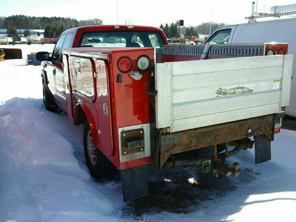 '02 Chevrolet 2500HD Pickup w/Service Truck Box