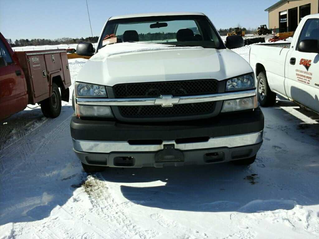 '03 Chevrolet Silverado Pickup Truck