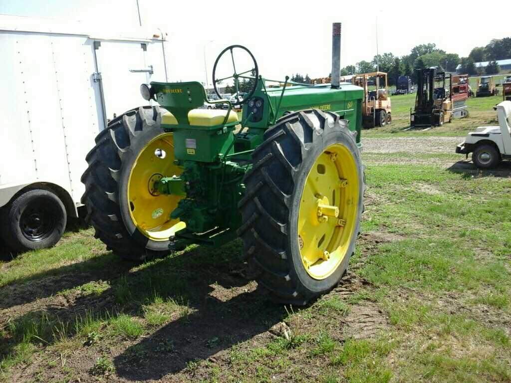 John Deere 60 Tractor